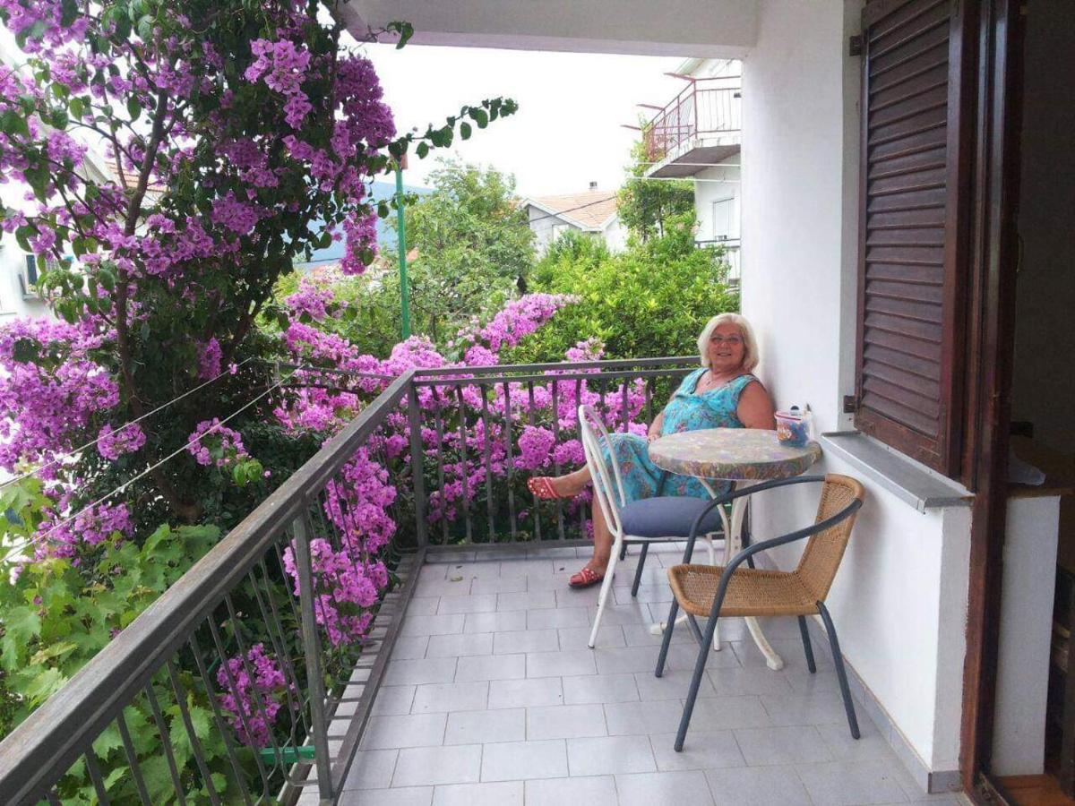 Vila Umicevic Hotel Bijela Buitenkant foto