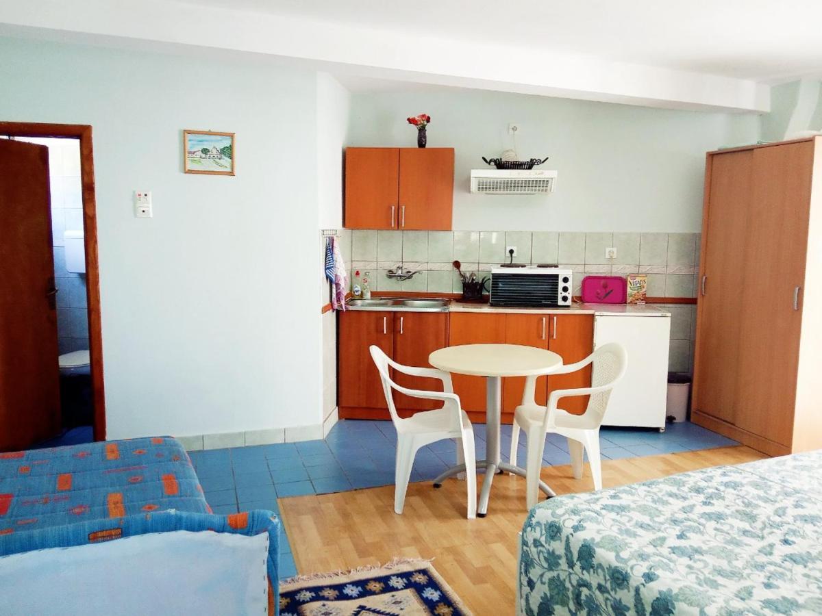 Vila Umicevic Hotel Bijela Buitenkant foto