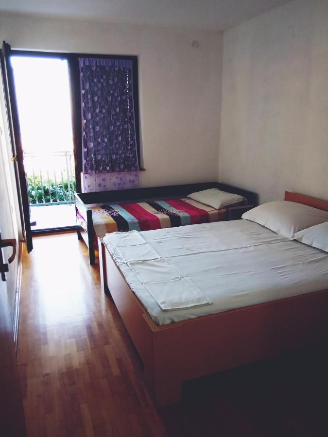 Vila Umicevic Hotel Bijela Buitenkant foto