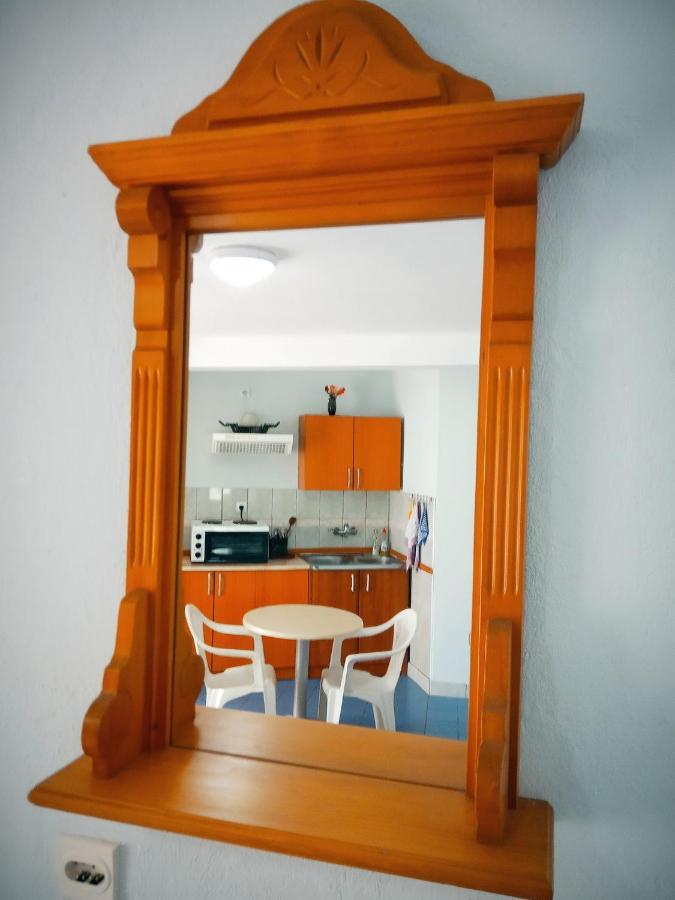 Vila Umicevic Hotel Bijela Buitenkant foto