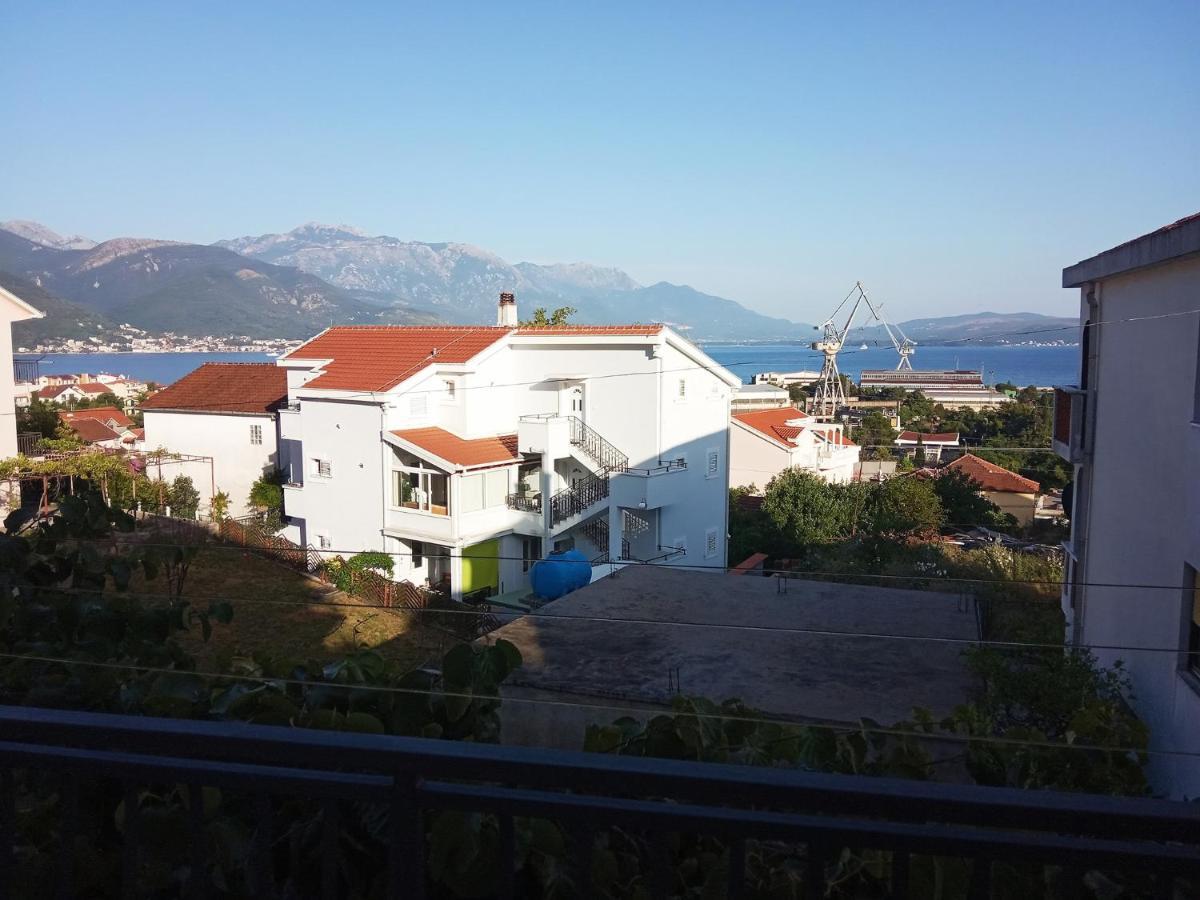 Vila Umicevic Hotel Bijela Buitenkant foto