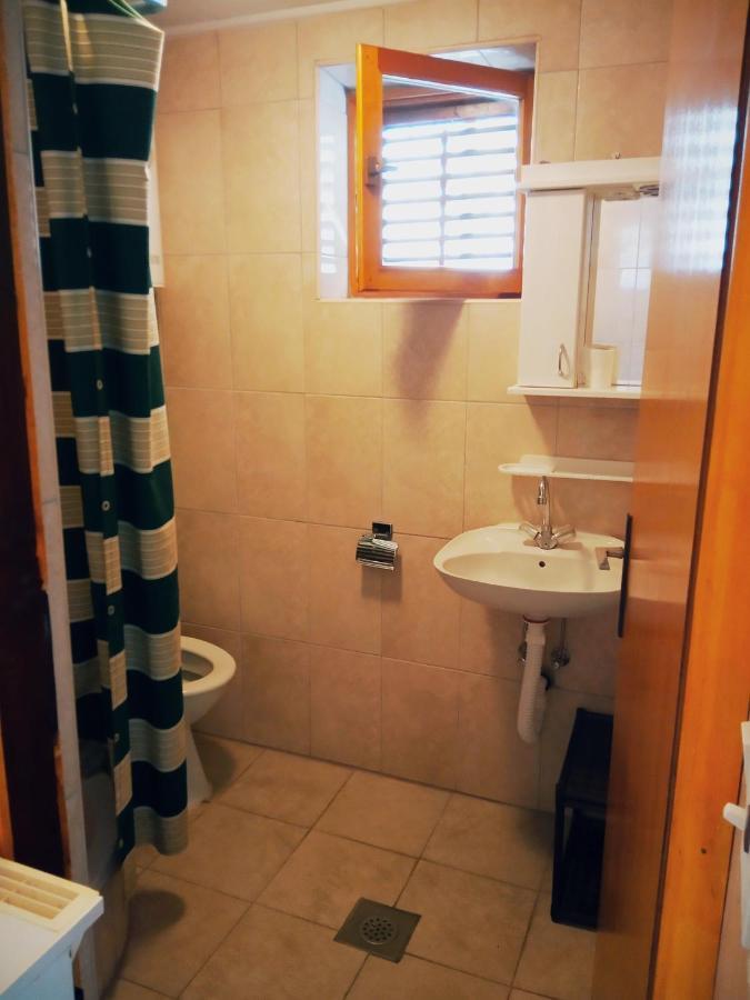 Vila Umicevic Hotel Bijela Buitenkant foto